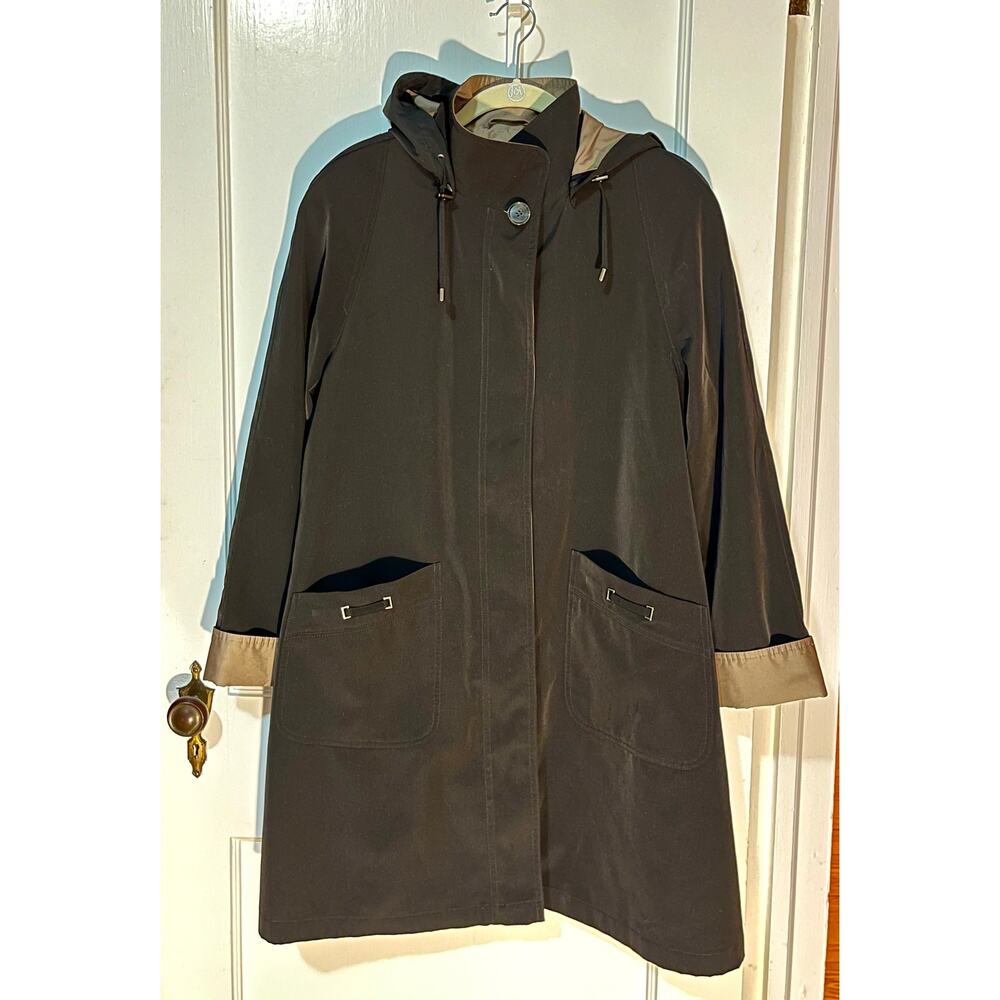 Gallery Water Resistant Hooded Rain Jacket
